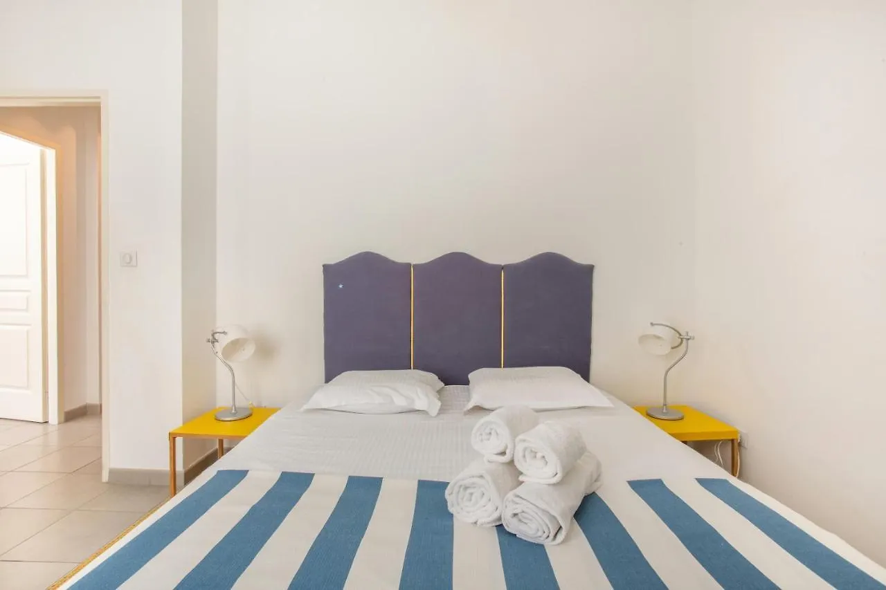 L'Olivier - Bel Appartement Au Calme A 2 Pas Du Vieux Port Marseille France