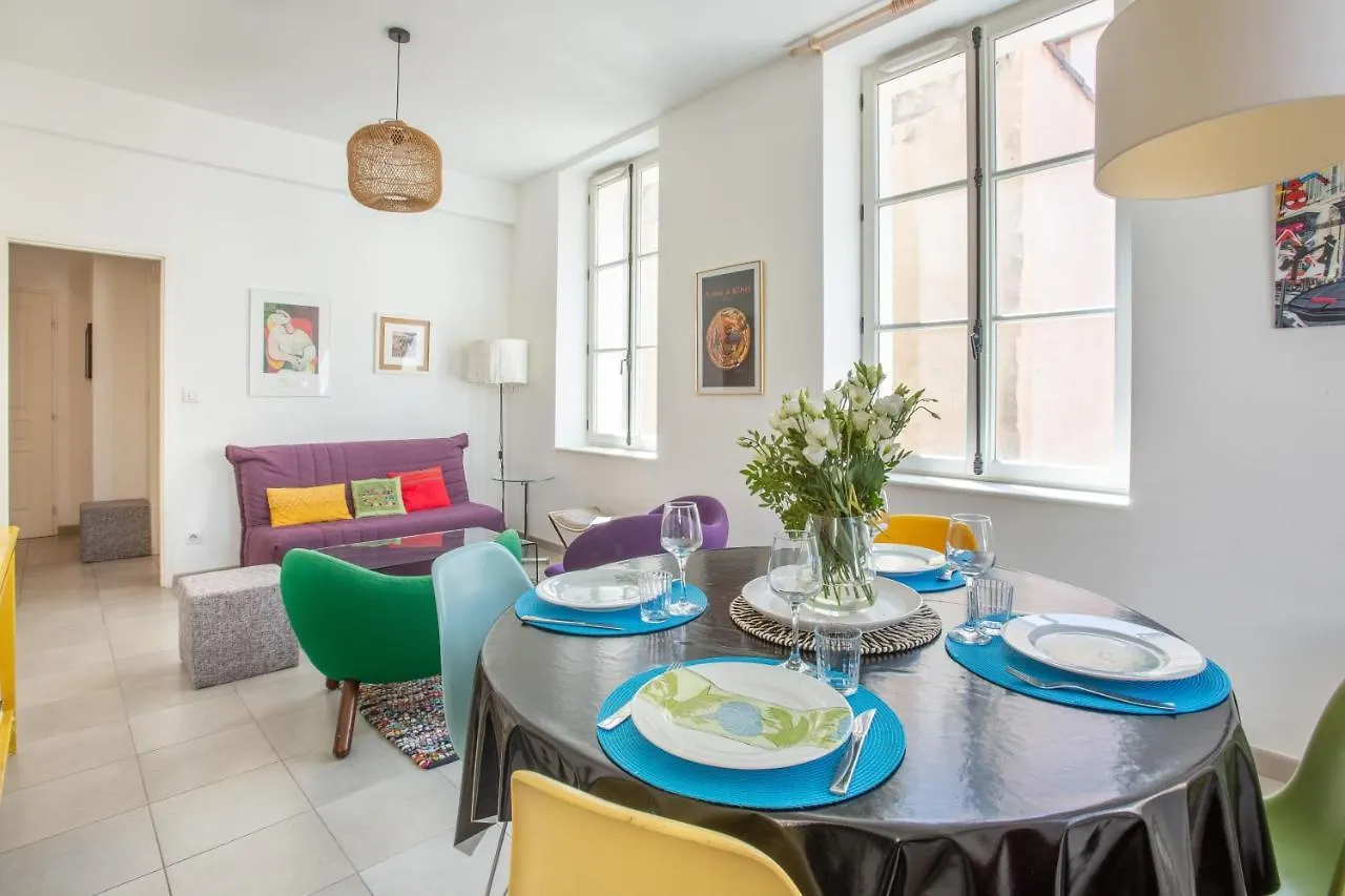 L'Olivier - Bel Appartement Au Calme A 2 Pas Du Vieux Port Marseille
